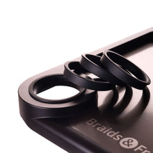 Load image into Gallery viewer, Braids &amp; Freckles • Silicone Ring Set • Blackk
